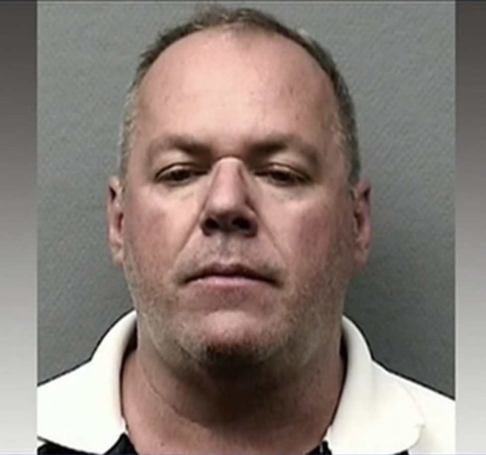 United Airlines Pilot Arrested for Allegedly Managing 6 Brothels