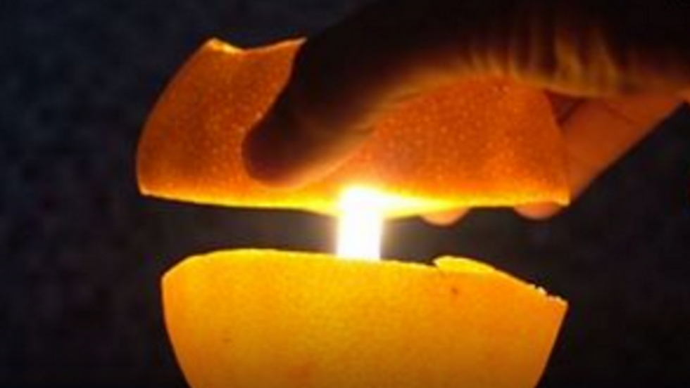 Life Hack: Build a Survival Candle With an Orange in 60 Seconds
