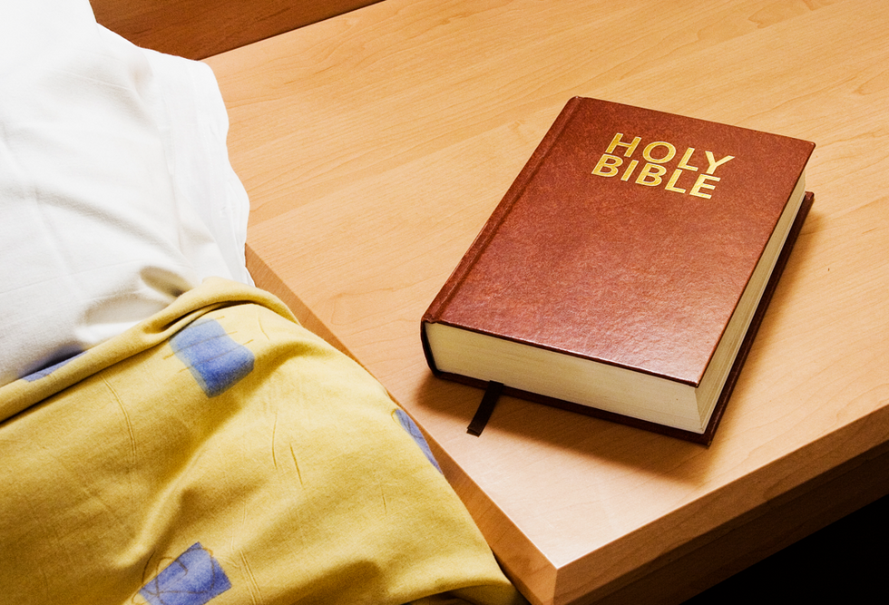 Hotel Reportedly Removes Bibles From Rooms After Atheist Complaint