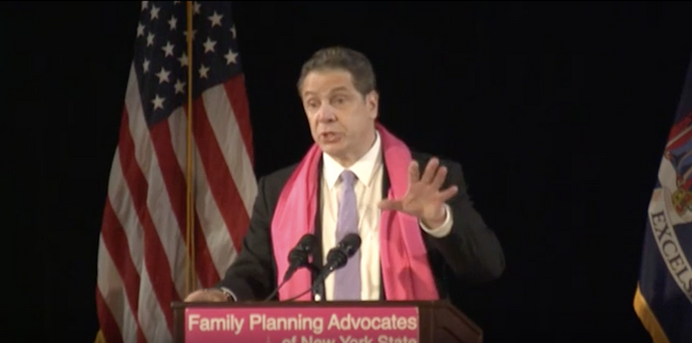 Gov. Cuomo announces plan to add Roe v. Wade to New York Constitution