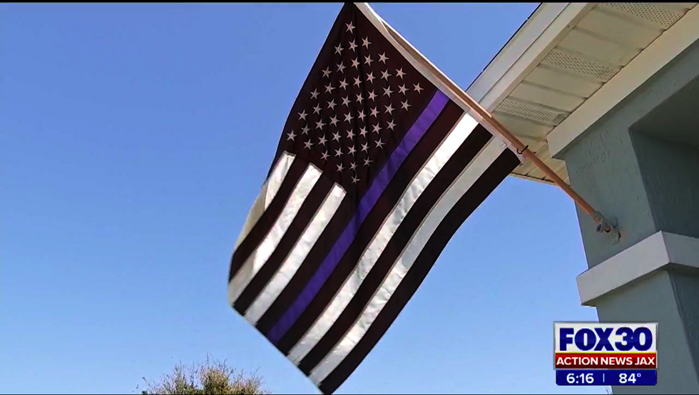 Homeowners association forces homeowner to remove ‘offensive’ Blue Lives Matter flag