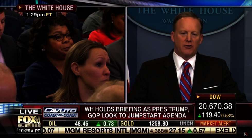 Commentary: Sean Spicer isn't 'racist' or 'sexist' for telling a reporter to stop shaking her head