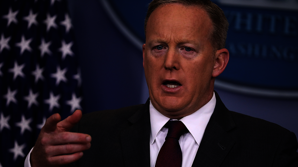 Sean Spicer lays blame for Flynn on Obama