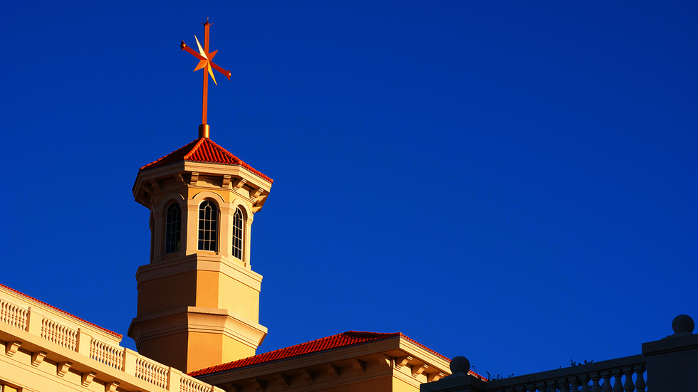 Democrats appear to use the same tactics as this controversial group