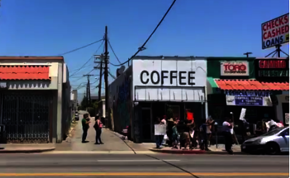 SJWs intimidate Hispanic-owned coffee shop to stop white gentrification
