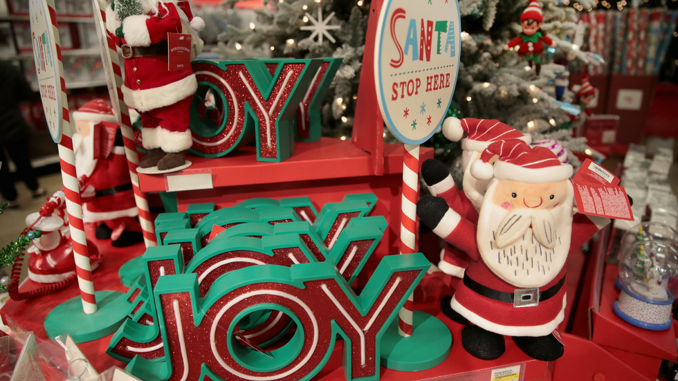 Listen: This holiday season had some great news for the US economy