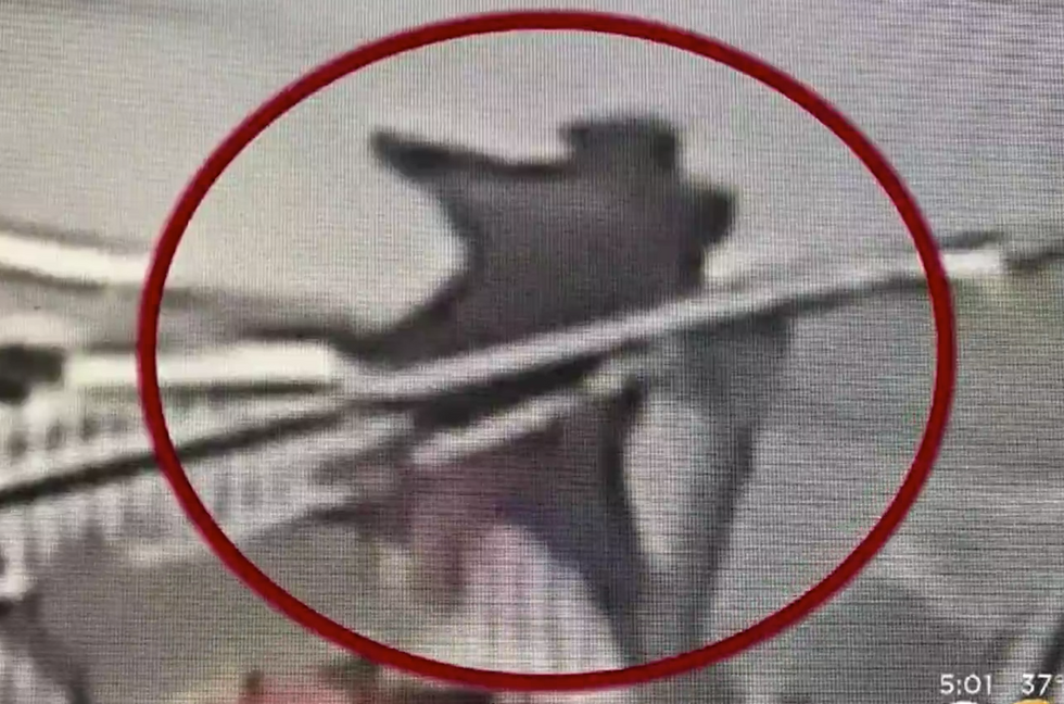 Police kill bipolar black man wielding pipe like a gun: 'Every cop in the neighborhood knows him