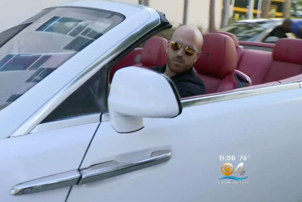 Rides for weapons: Company offers free prom car rentals to students who give up guns
