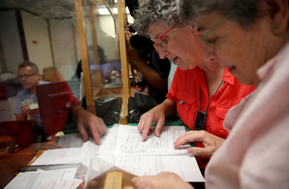 Whose Constitutional Rights Are More Important in Kentucky? A Christian County Clerk or a Same-Sex Couple Looking to Marry?