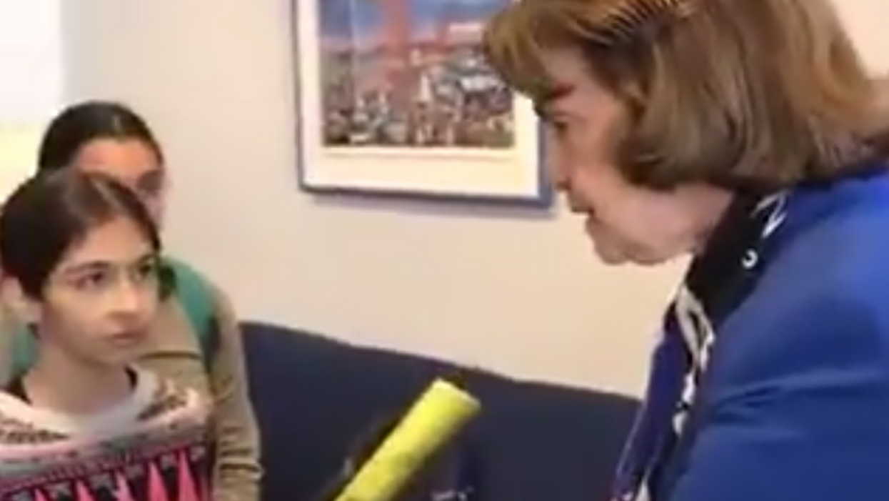 WATCH: Sen. Dianne Feinstein bluntly dismisses kids pushing Green New Deal: 'I know what I'm doing'