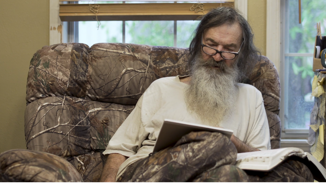 Phil Robertson: AOC's 'heart' will not be enough to fund her Green New Deal