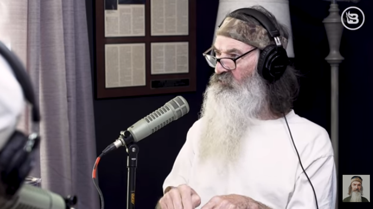 'Unashamed with Phil Robertson': Here's why Jesus would win a golf game against Tiger Woods