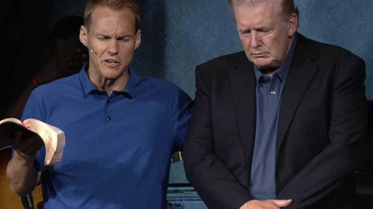 Pastor who prayed for Trump onstage defends his decision to critics, says it wasn't an endorsement