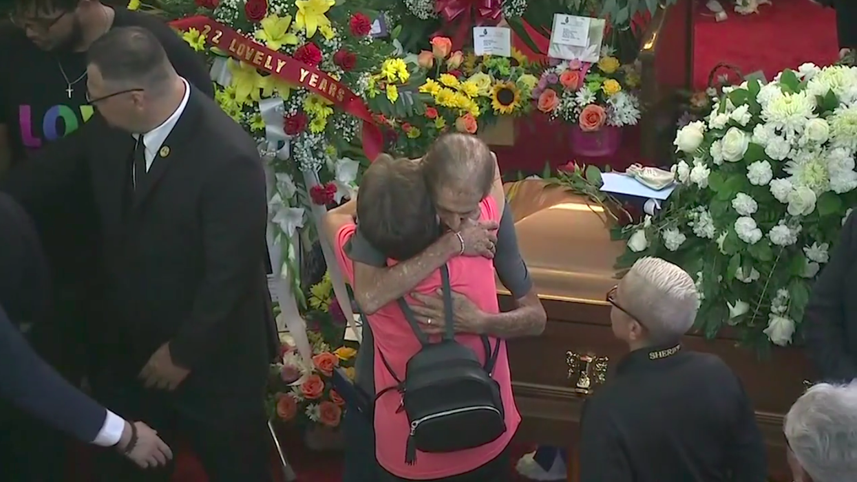 El Paso man who lost wife in massacre gifted a new car after his is stolen: 'The love of God has no borders'