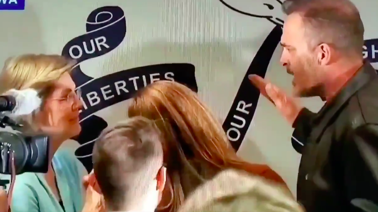 Dad who paid for daughter's education confronts Warren over student loan forgiveness: 'Can I have my money back?'