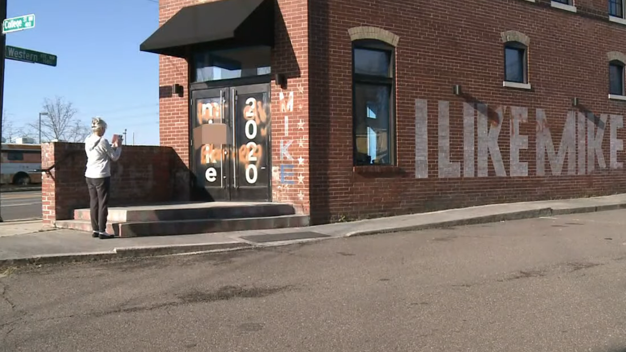 Bloomberg camp calls out 'Bernie Bros' after Knoxville office is vandalized