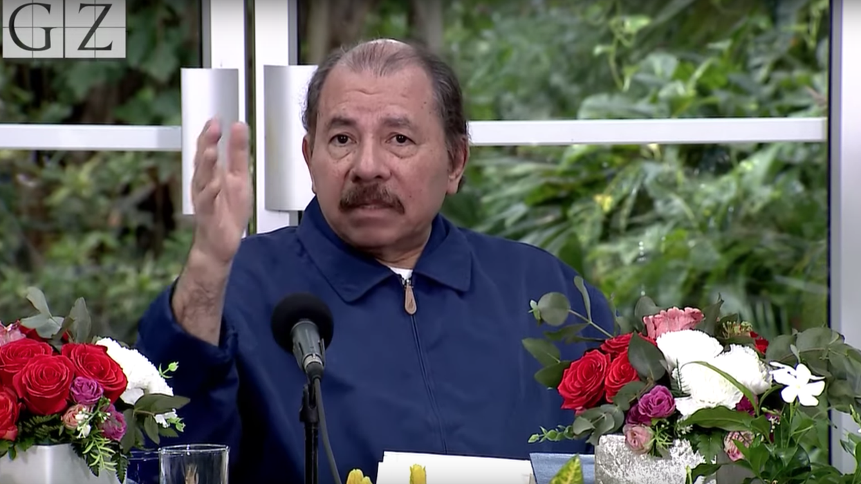 VIDEO: Socialist dictator who Bernie Sanders once compared to Lincoln now endorses his campaign