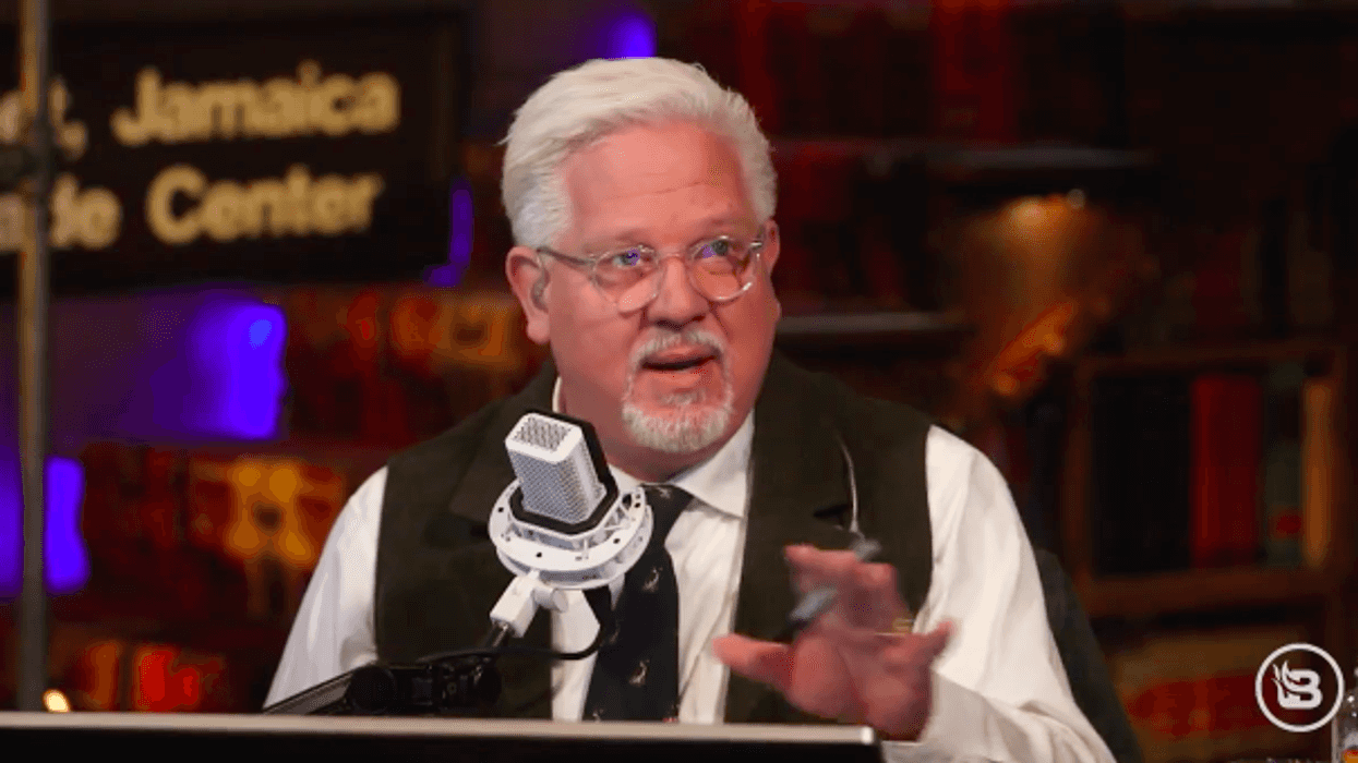 Federal Reserve issues $500 billion to overnight lending program