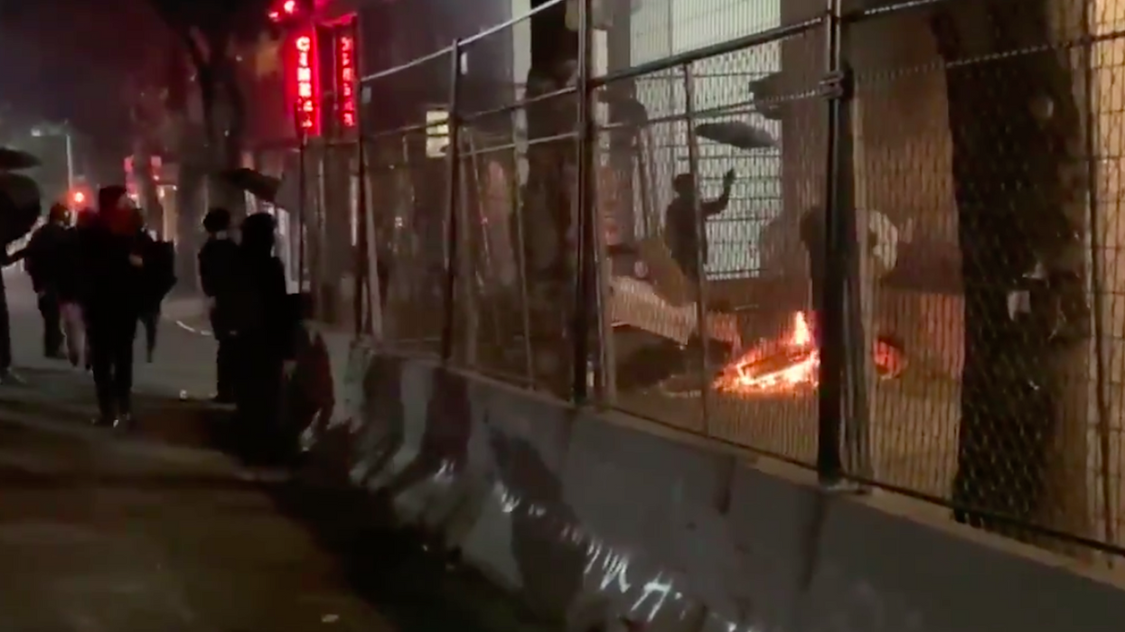 Seattle rioters tried to seal police officers inside precinct with cement and set the building on fire
