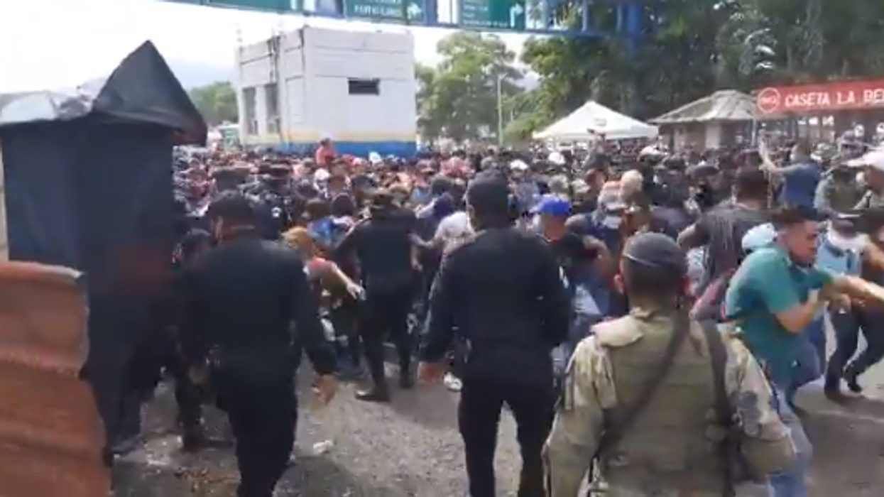 VIDEO: New migrant caravan of thousands, bound for the US, illegally floods into Guatemala
