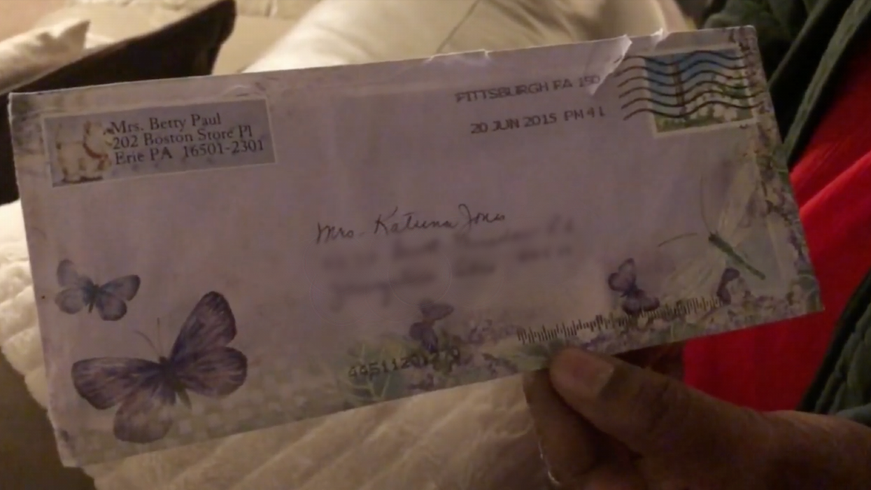 Woman receives birthday card with Bible verse from her mother — 2 years after her mother's death: 'It was meant for me to receive now'