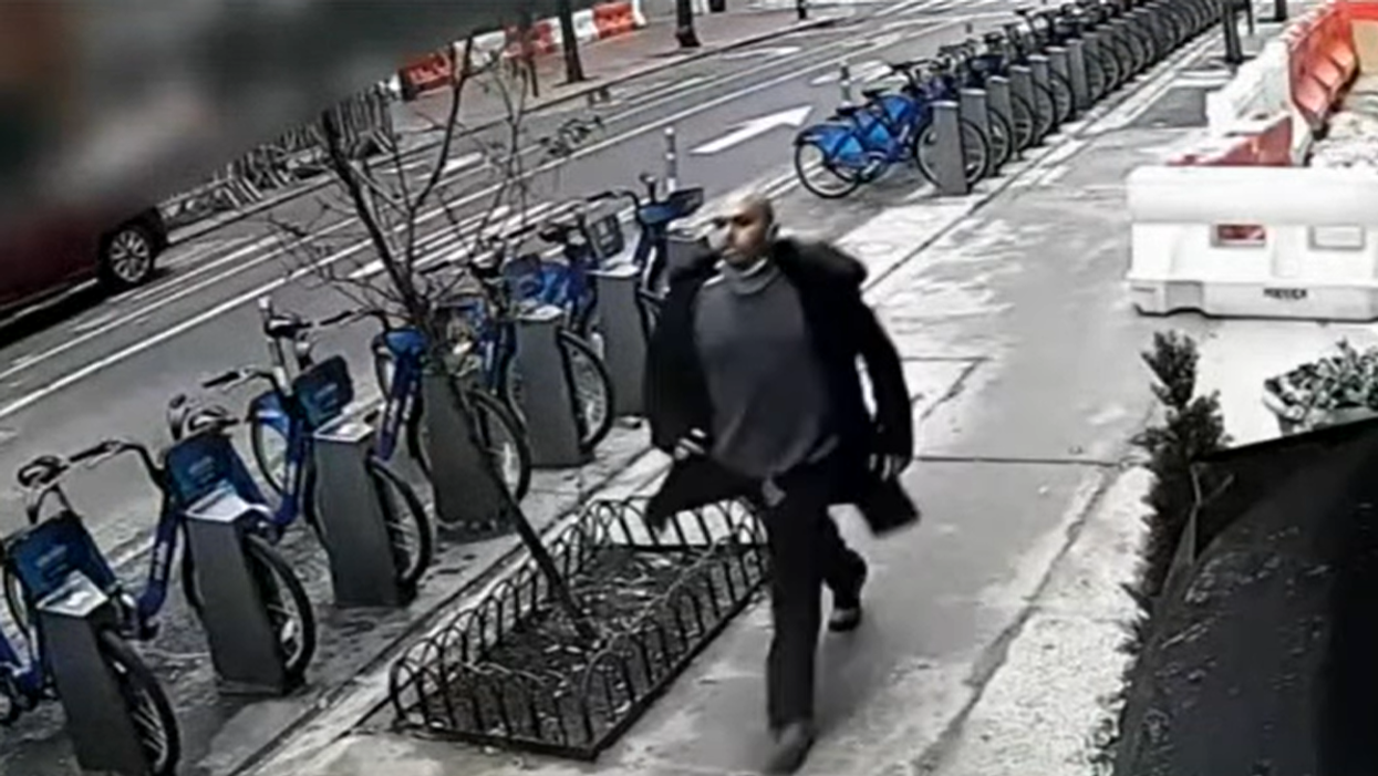 Homeless man bashes Andrew Cuomo staffer in the head with cinder block; video shows moments before brutal attack