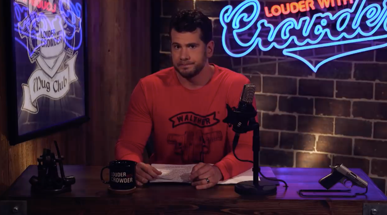 FUNNY: Steven Crowder formally 'apologizes' for his offensive comments and videos (2019)