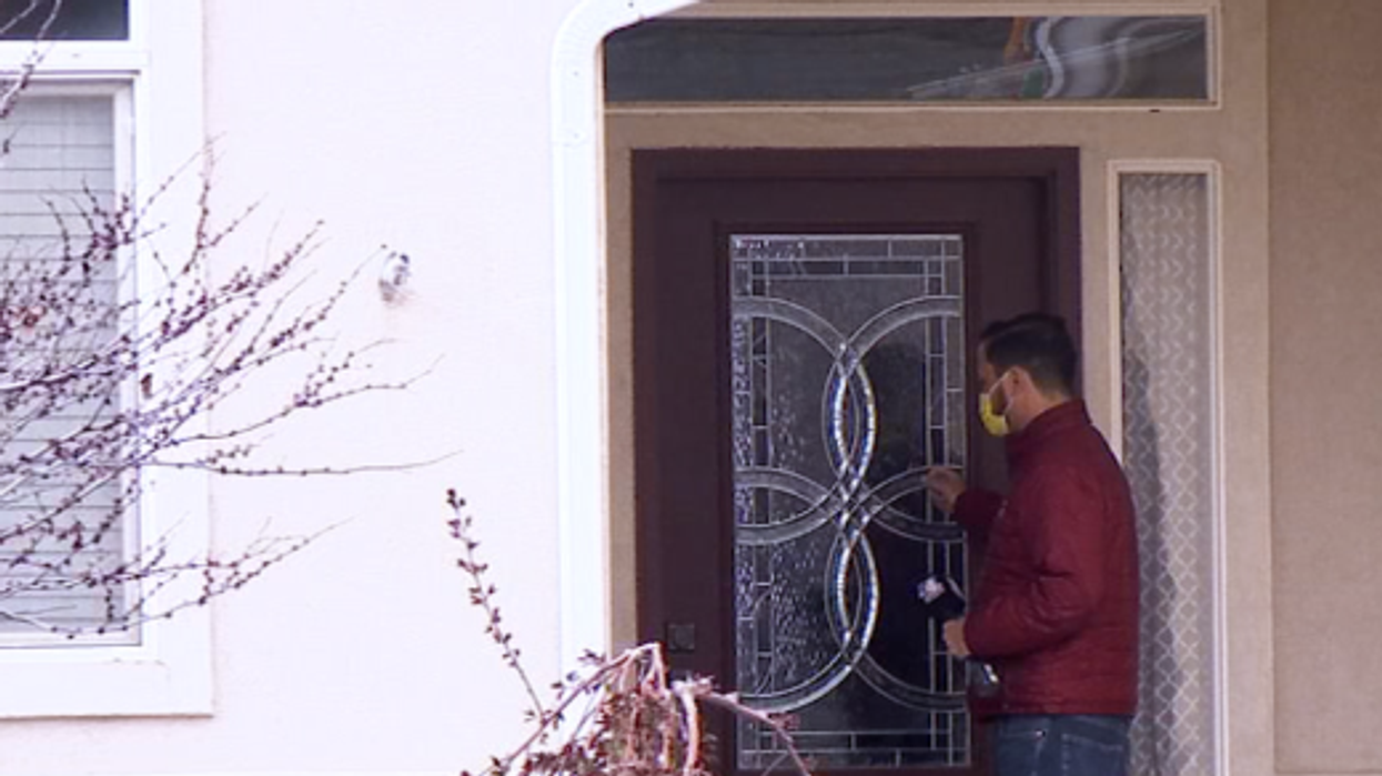 Journalist slammed online for going to home of paramedic who donated $10 to Kyle Rittenhouse’s legal defense