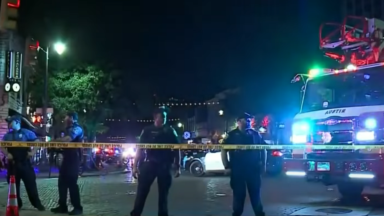 Videos show chaotic scene after 13 people shot in Austin's entertainment district; suspect still at large
