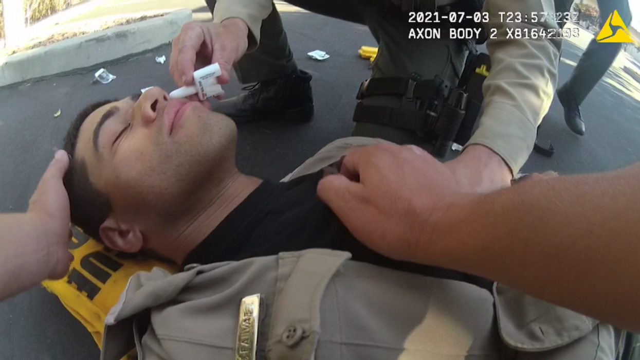 'I almost died': Chilling video shows moment deputy collapses from fentanyl exposure