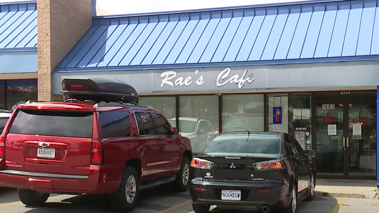 Missouri cafe shut down for defying mask mandate reopens as a 'private club' to skirt COVID-19 order
