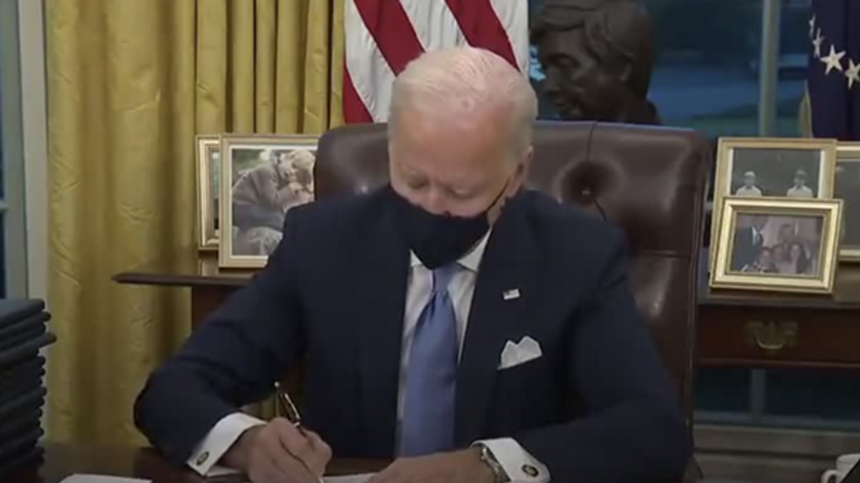Ex-CIA Insider: 'Biden Just Signed the U.S. Dollar’s Death Warrant'