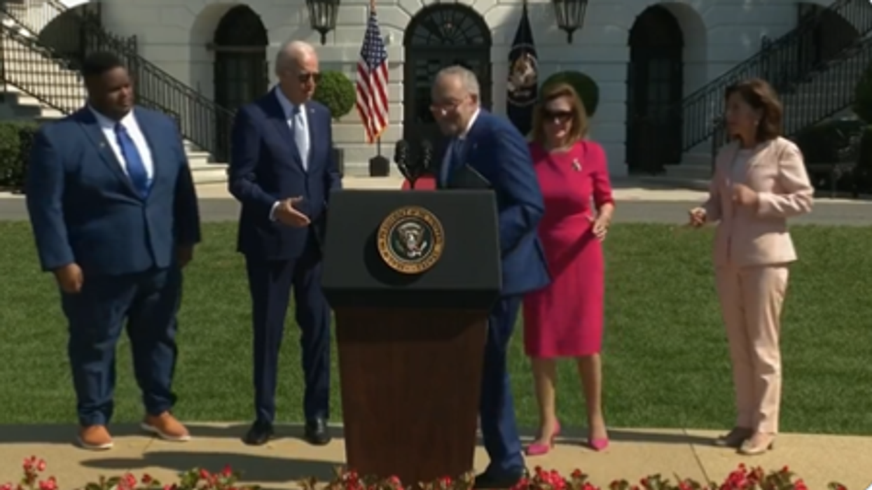 Biden shakes hands with Schumer, IMMEDIATELY forgets he just shook hands with Schumer, gets torched on Twitter