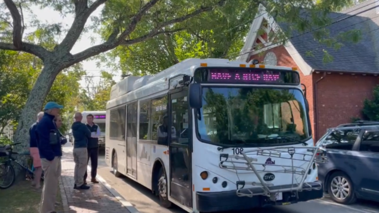 Despite migrants relocated, GoFundMe campaign raised $42,000 for 50 illegal immigrants, but money will go to Martha's Vineyard Community Foundation that has $14 million in assets