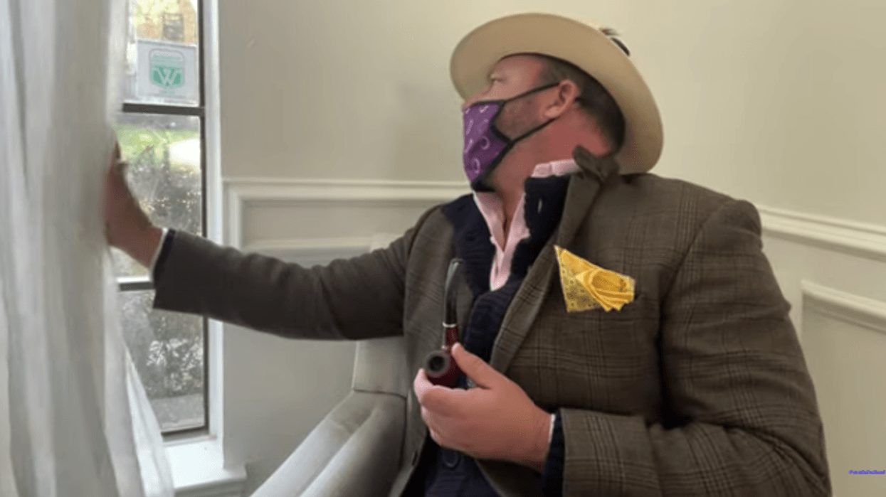 Chad Prather mocks left-wing hypocrisy over the INVASION at Martha's Vineyard