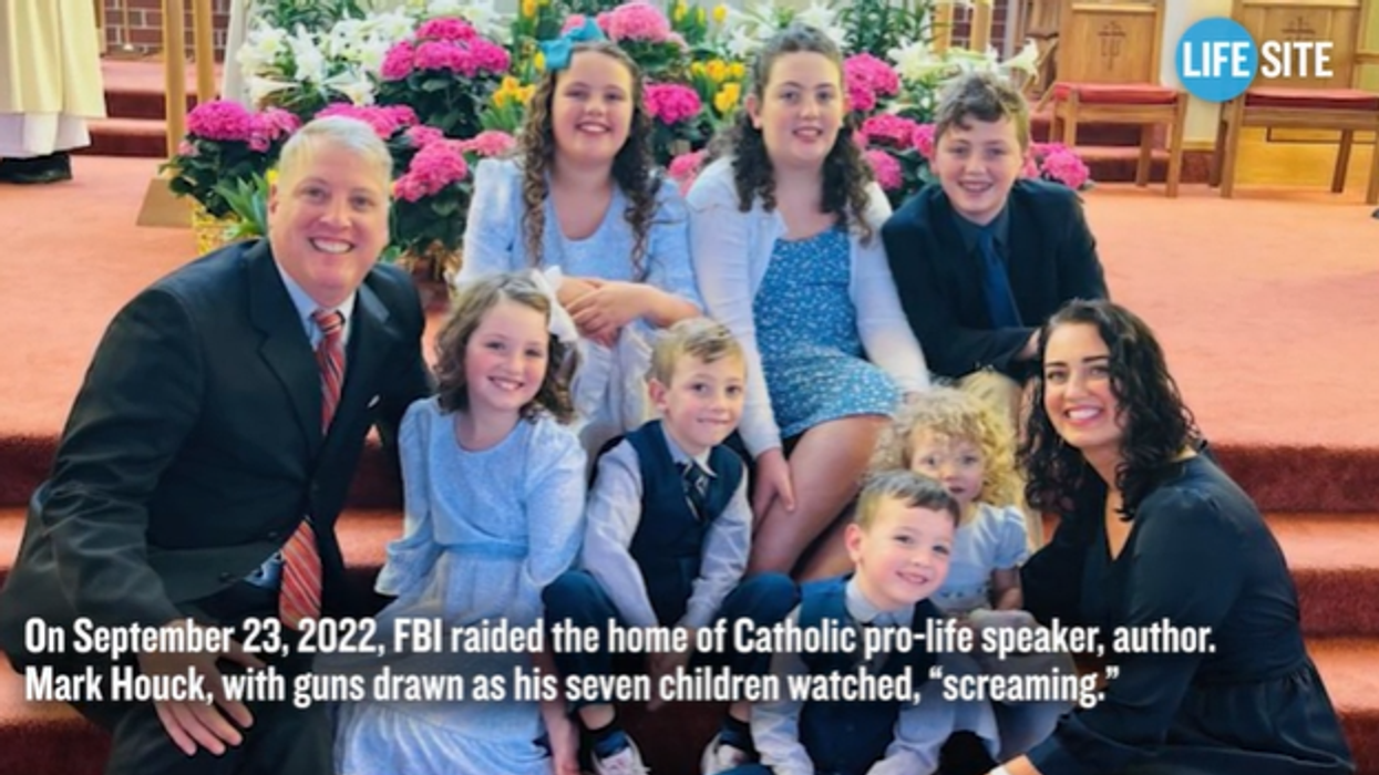 FBI sends at least 15 agents with 'guns drawn' to arrest pro-life dad, terrifies family — denies abuse of power
