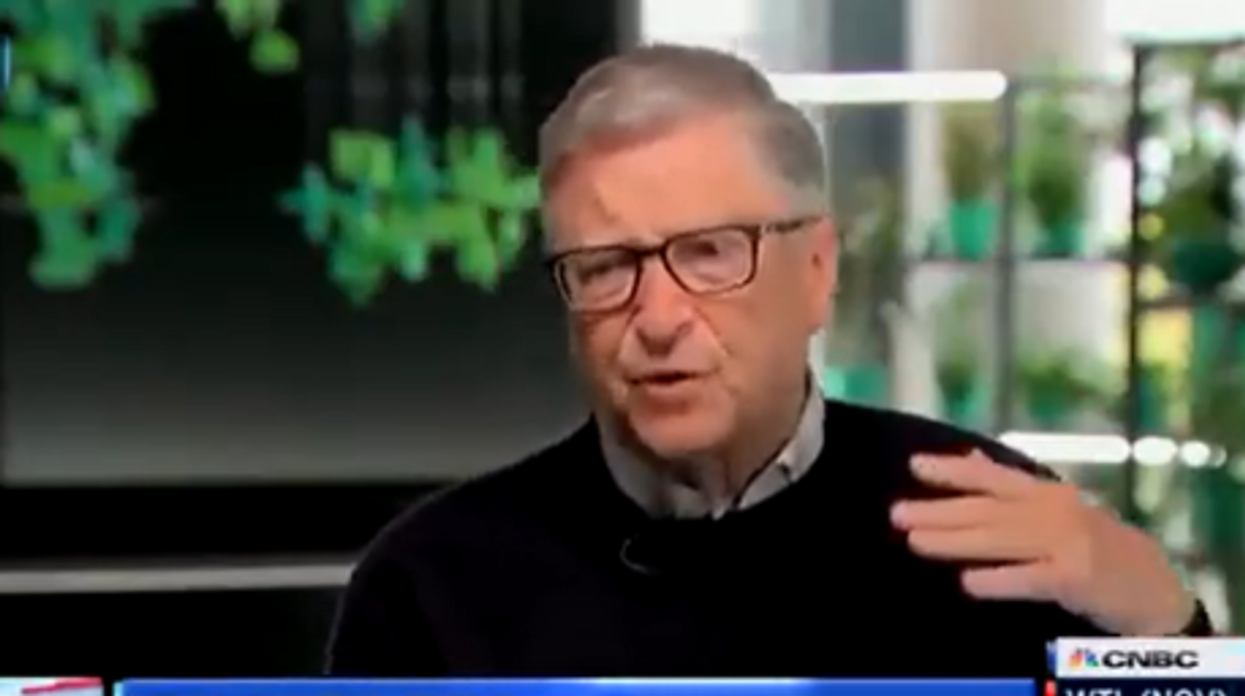 Bill Gates says Russian invasion of Ukraine will be 'good for the long run' because it will force countries to transition to green energy, praises ESG investments