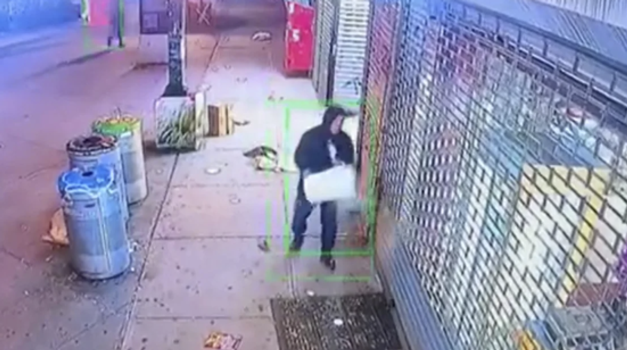 'I was very drunk': Video shows NYC man try to set restaurant on fire for getting chicken biryani order wrong, but ends up lighting himself ablaze