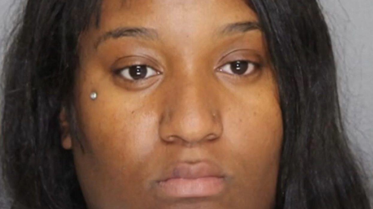 Texas mother arrested for allegedly stabbing her 5 children during CPS visit, killing 3 of her kids