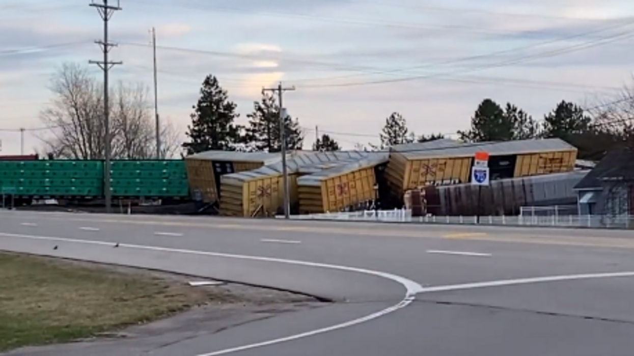 Video: Residents told to shelter in place after Norfolk Southern cargo train derails in Springfield, Ohio
