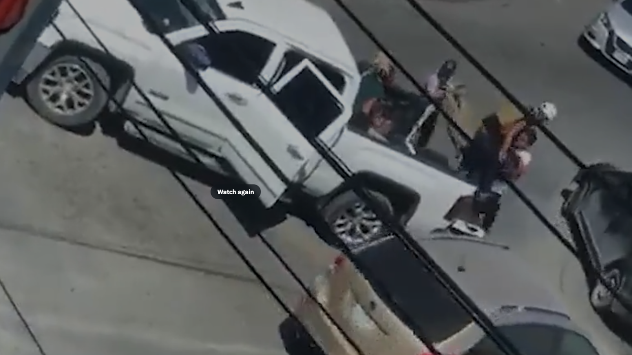 4 Americans fired upon, kidnapped near Mexico border; FBI offers $50,000 reward for their return, assailants' arrest