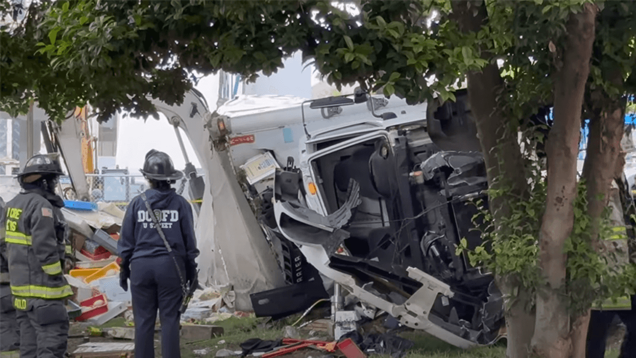 Stolen DC pizza dough truck smashes into Secret Service officer's car, spilling precious dough into streets