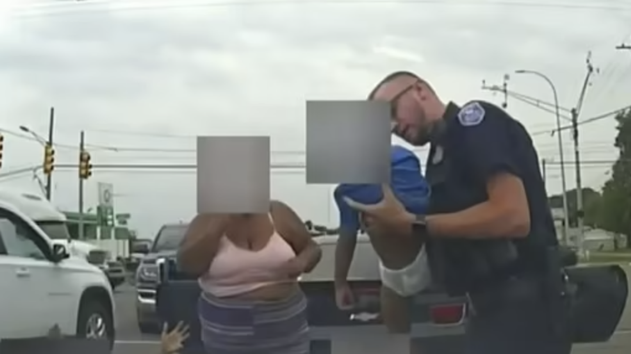 WATCH: Hero cop saves life of baby who stopped breathing on busy highway