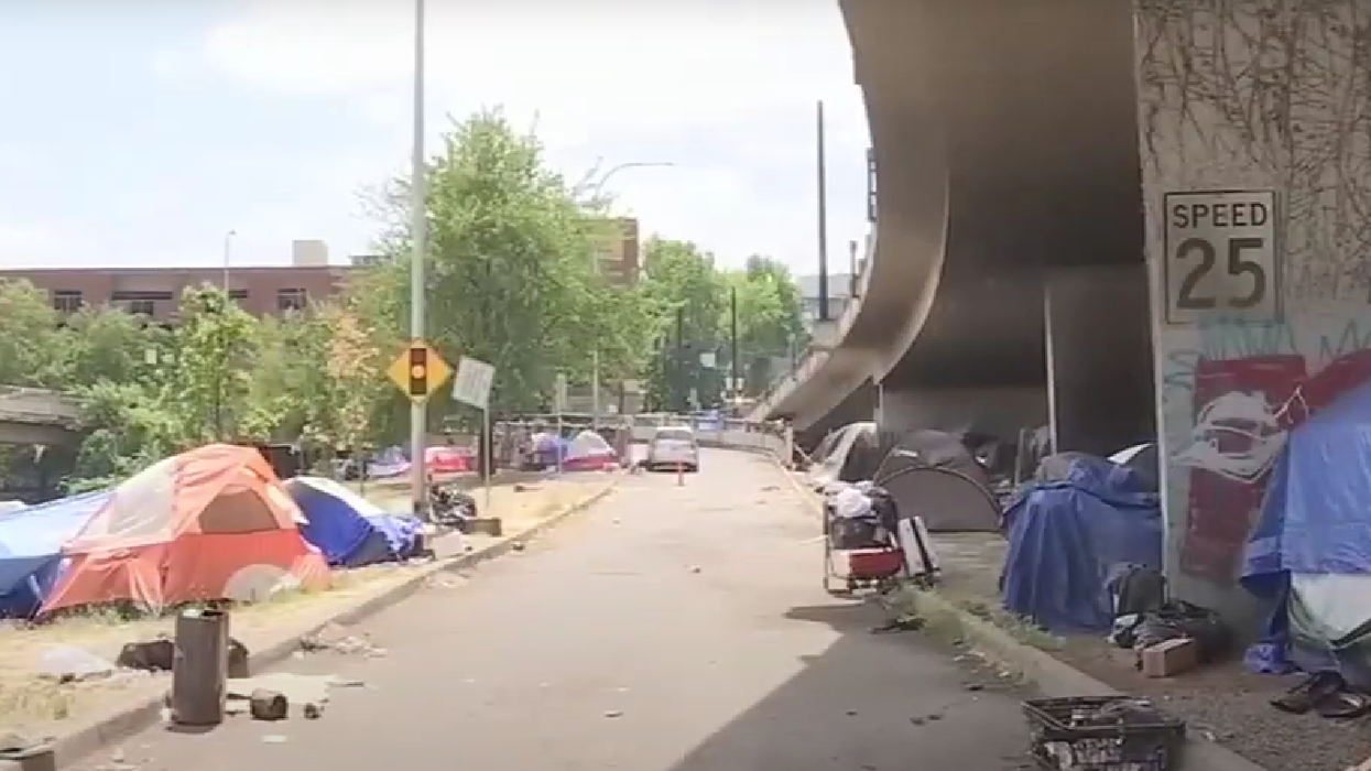 Homeless Portlanders sue the city over homeless ban, alleging it goes against state's constitution