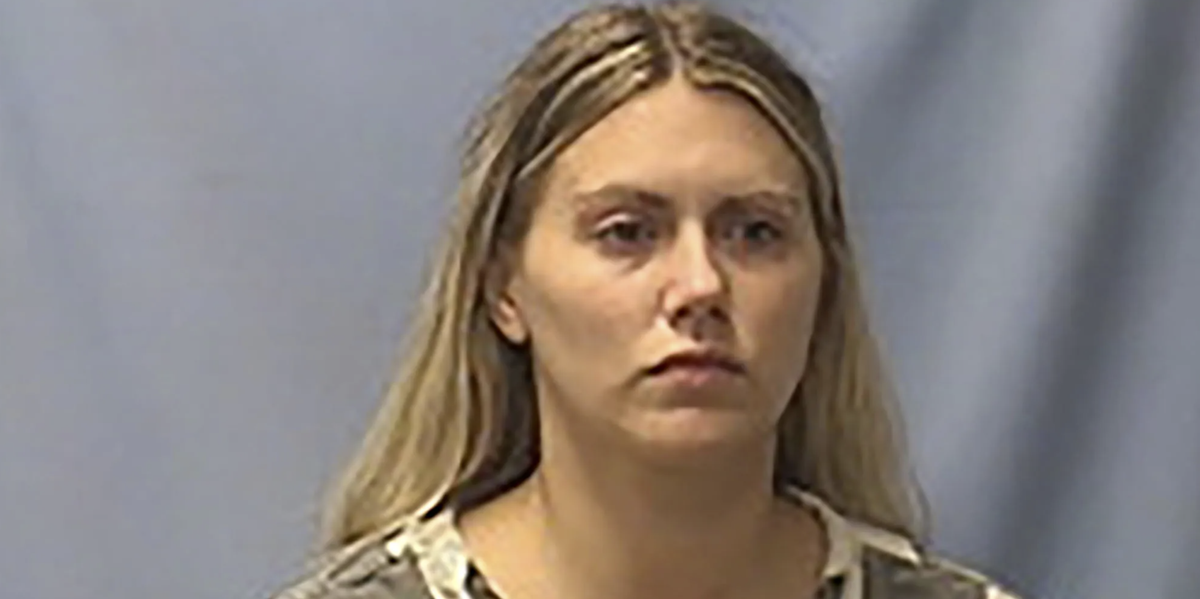NextImg:Arkansas middle school teacher, 30, exchanged nude photos with 14 year old to 'gratify her sexual desires': Police | Blaze Media