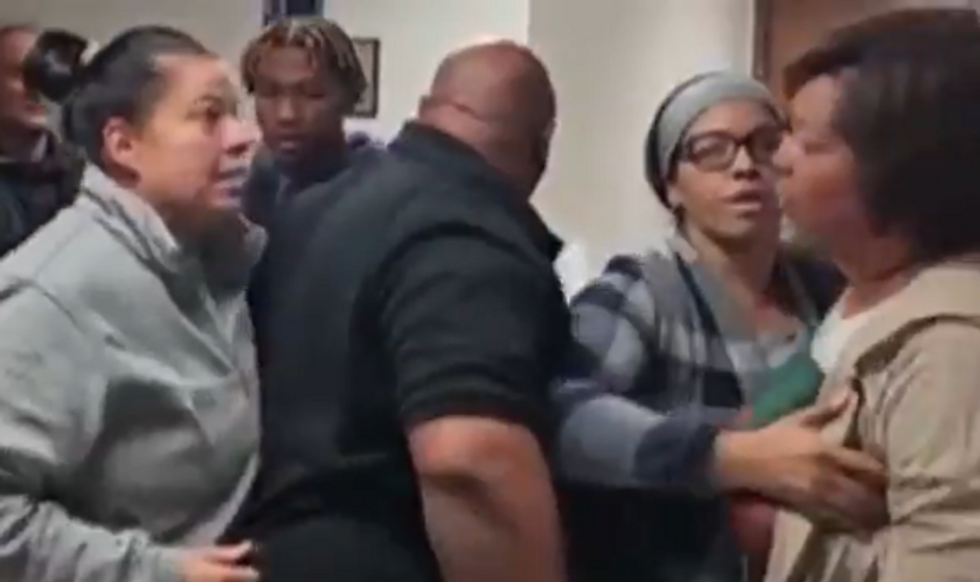 Video: Louisiana mayor charged for allegedly smacking phone out of woman's hand‚ justifies actions because she's a mother