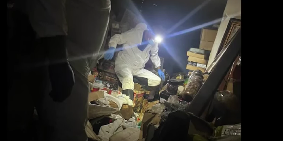 NextImg:Houston hoarder's body discovered buried beneath four feet of debris in his townhome | Blaze Media