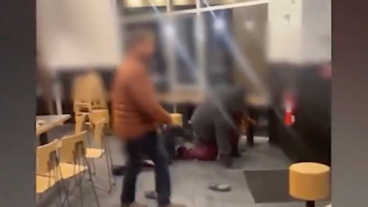 North Carolina couple attacks Chipotle employee over extra food charge