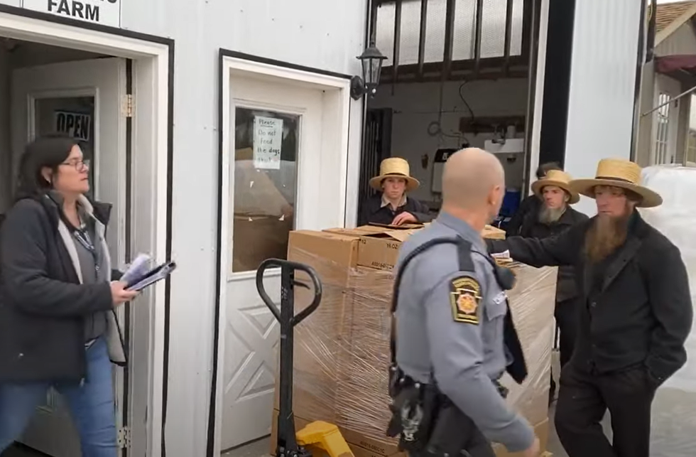 Government agencies execute raid on Amish farm previously scrutinized by feds‚ lawyer says seizure is 'patently illegal'