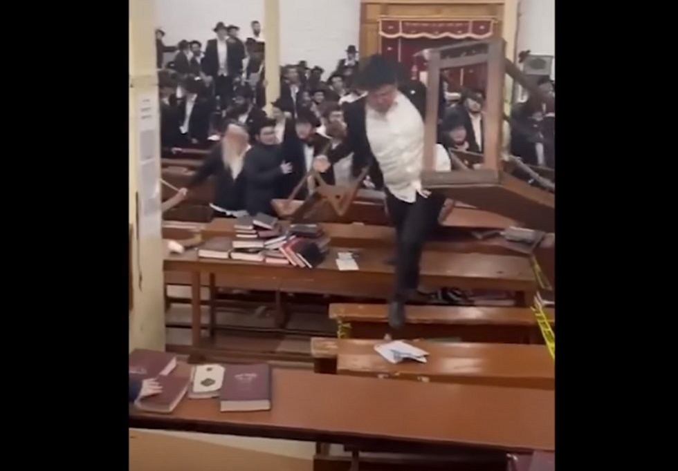 NYC rabbi shocked 'extremist students' hired 'Mexicans' to dig tunnel beneath synagogue